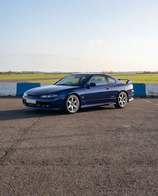 Nissan Silvia S15 con AXYS CAN Silver en circuito